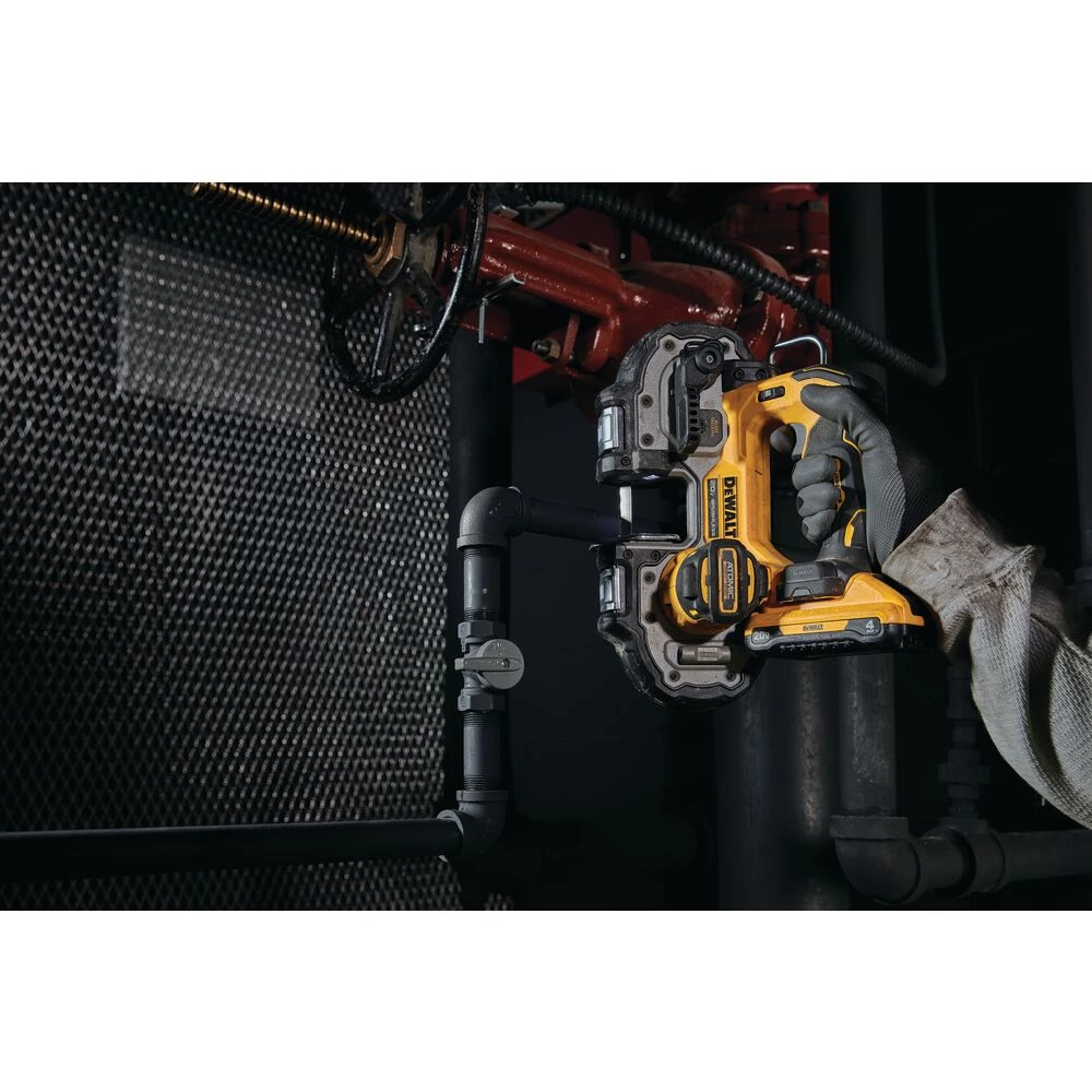 DEWALT DCS377Q1 ATOMIC 20V MAX* BRUSHLESS CORDLESS 1-3/4 IN. BANDSAW KIT 7 DEWALT DCS377Q1 ATOMIC 20V MAX* BRUSHLESS CORDLESS 1-3/4 IN. BANDSAW KIT