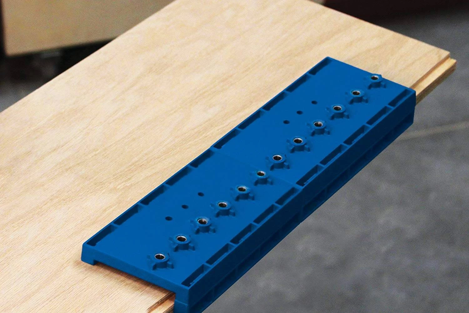 KREG TOOLS Kreg Shelf Pin Jig SALE 4 KREG TOOLS Kreg Shelf Pin Jig SALE