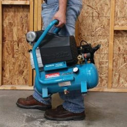 SALE Makita MAC700 2 HP 2.6 Gallon Air Compressor